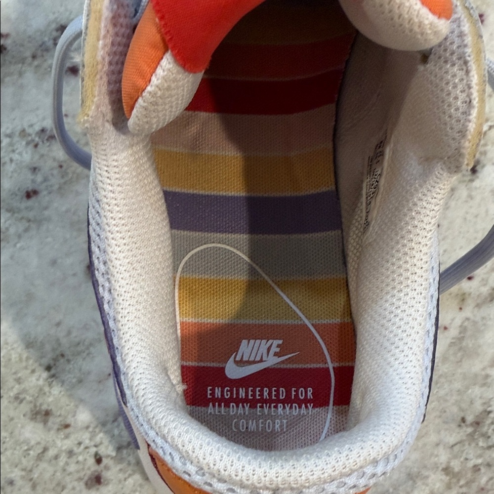 Nike Air Max Sneakers - Picture 9 of 9